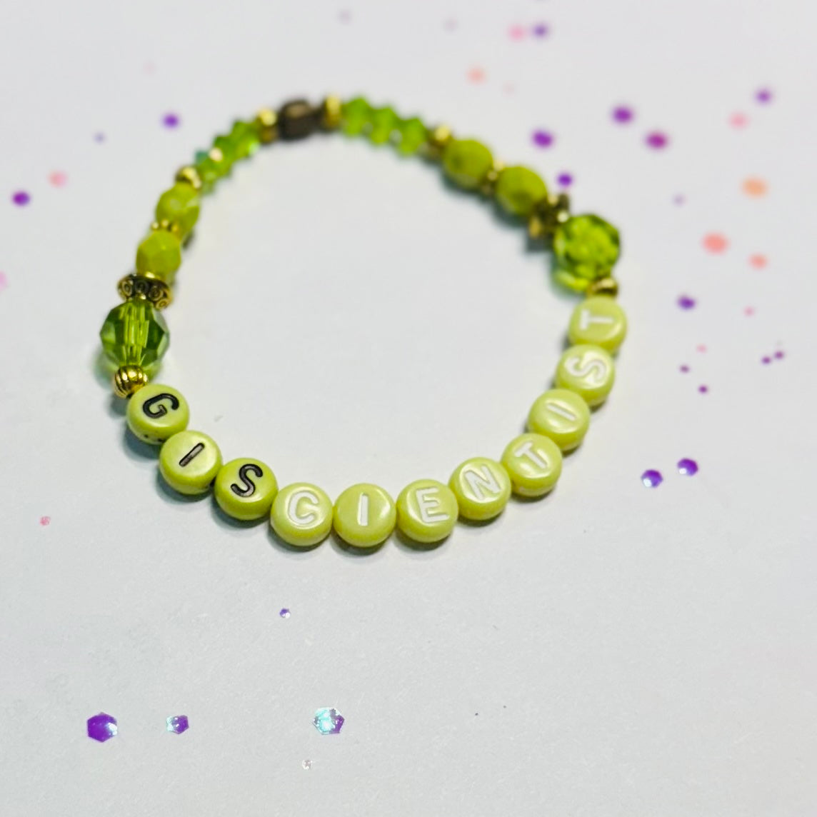 GIScientist (lime green)